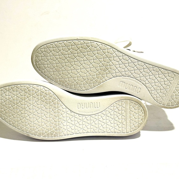 Munro Tilly White Leather Zip Lace Sneakers Womens 9 Comfort Walking Shoes - Picture 10 of 10